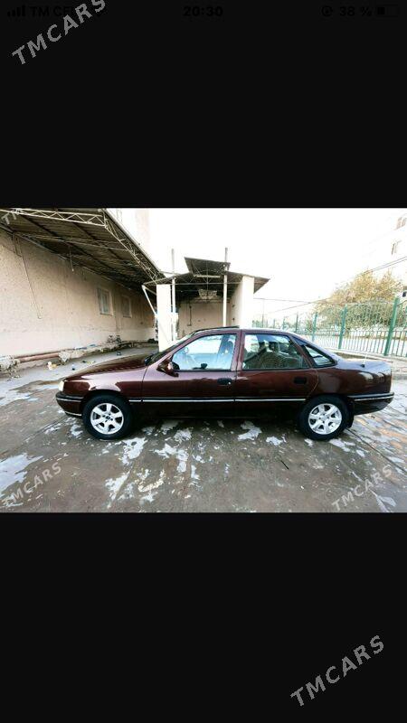 Opel Vectra 1992 - 32 000 TMT - Mary - img 4