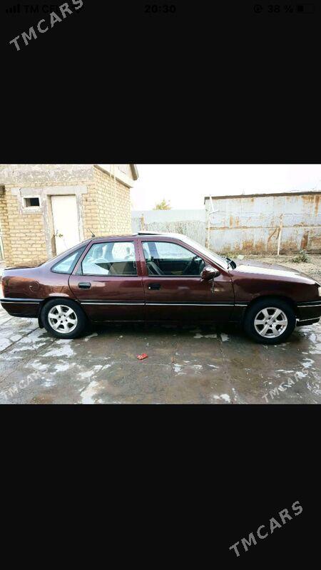 Opel Vectra 1992 - 32 000 TMT - Mary - img 2