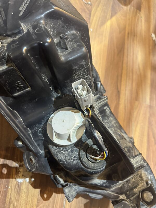 camry fara 2 500 TMT - Aşgabat - img 3