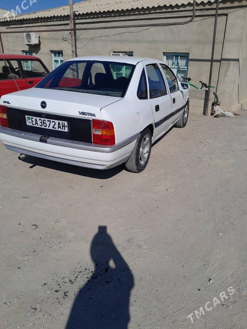 Opel Vectra 1991 - 30 000 TMT - Bäherden - img 4