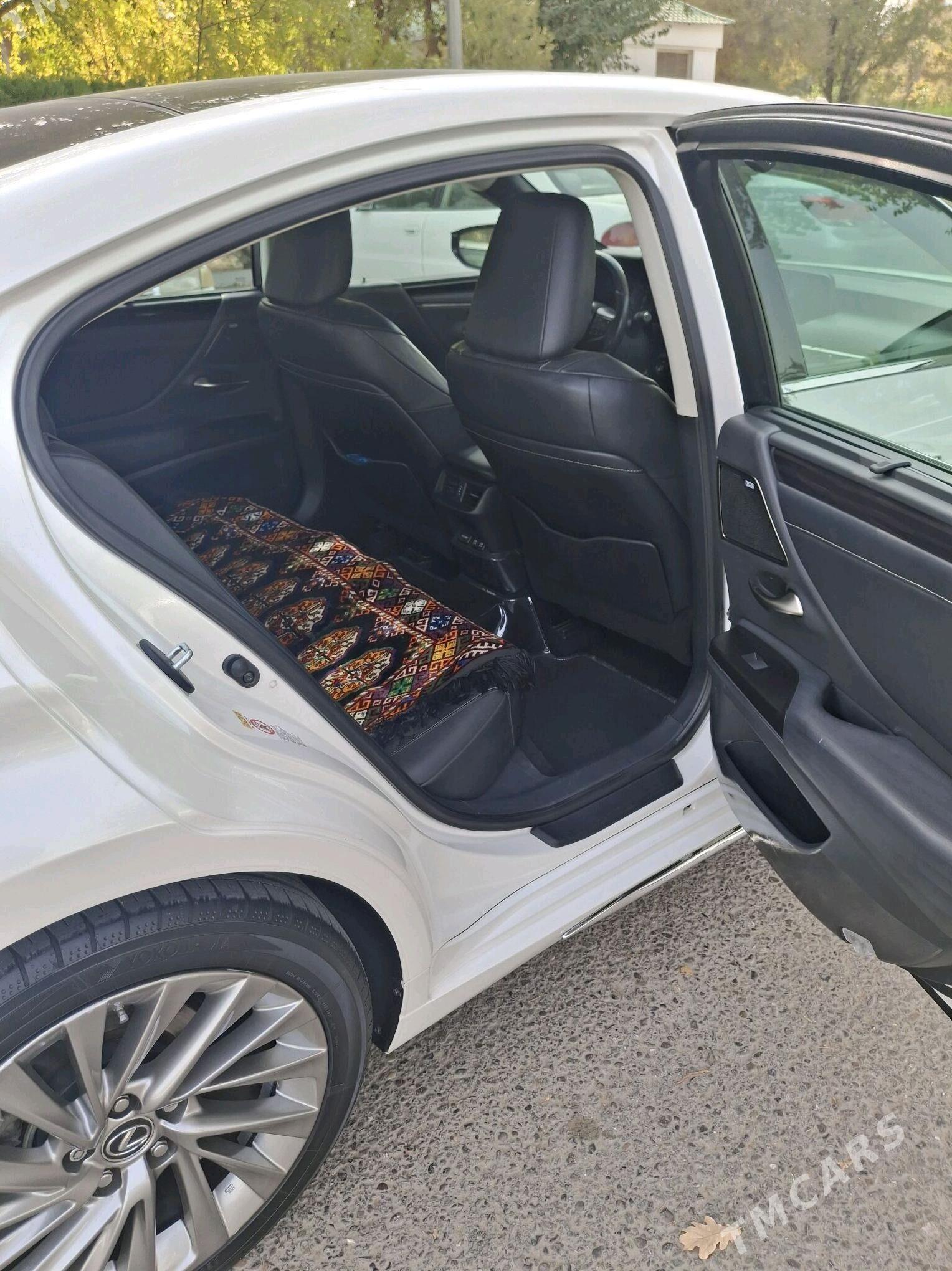 Lexus ES 350 2019 - 575 000 TMT - 11 mkr - img 5