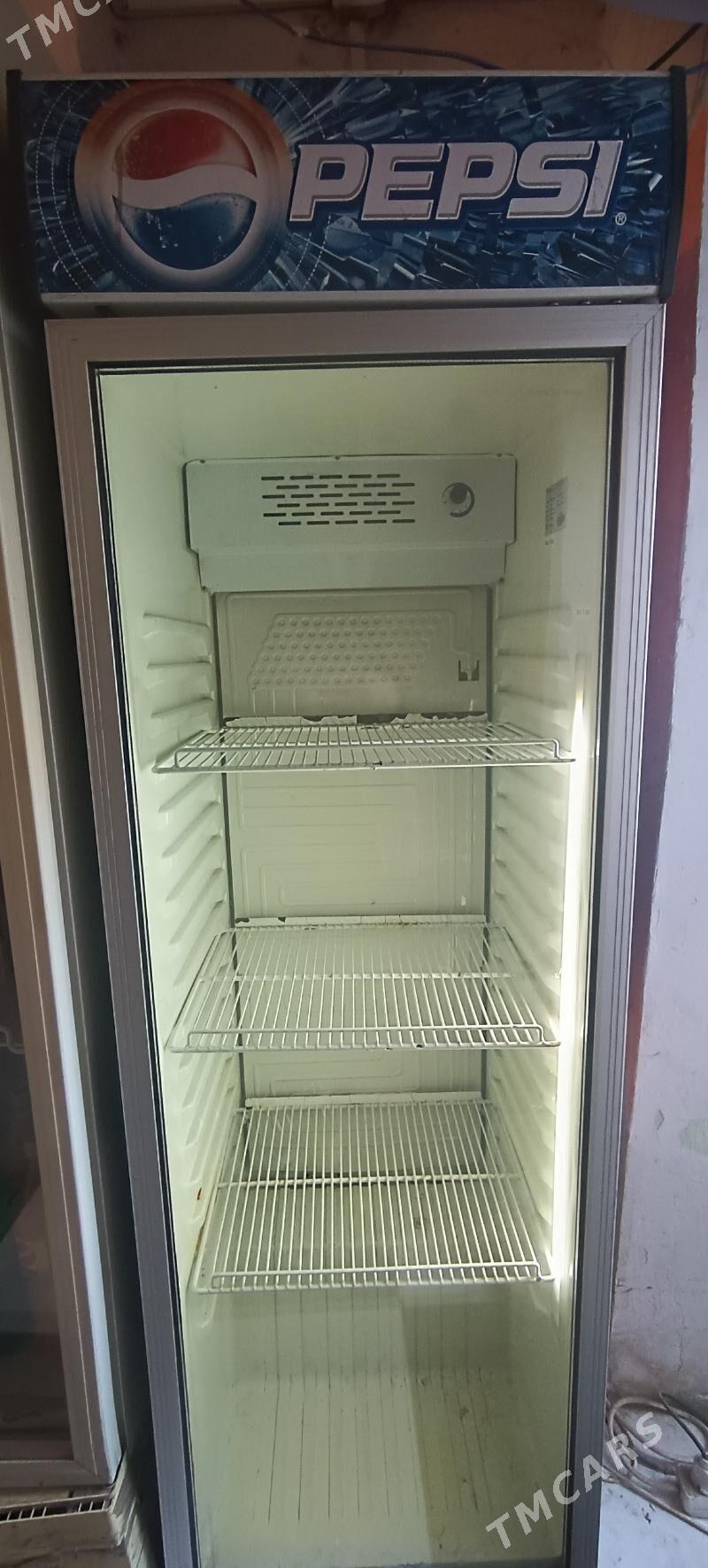 Haladilnik witrina - 1 мкр - img 1