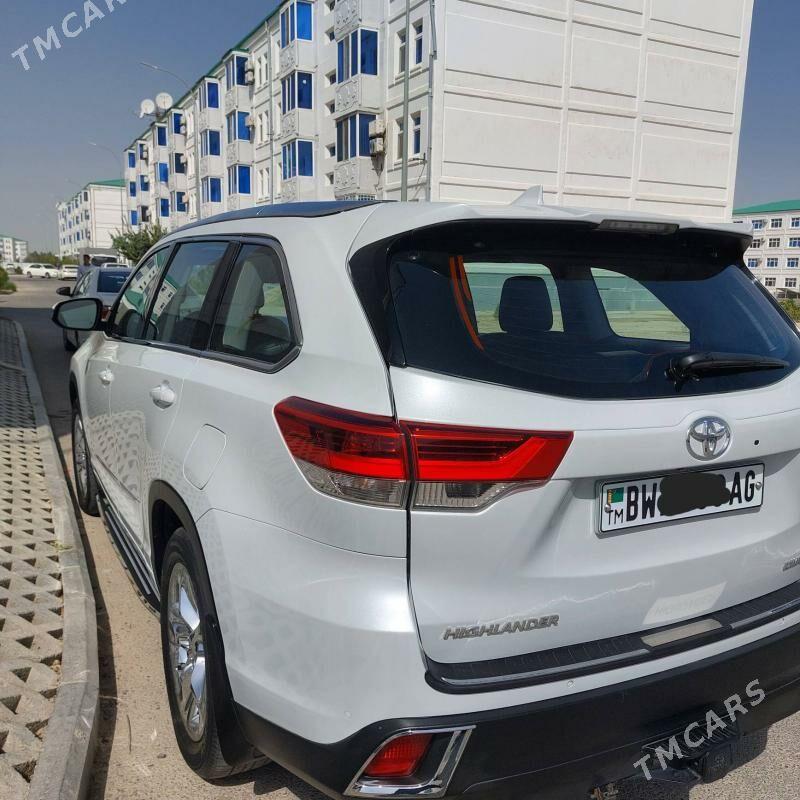 Toyota Highlander 2019 - 520 000 TMT - Aşgabat - img 2