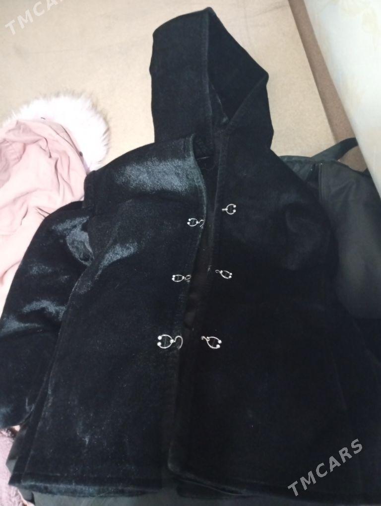 продам б/у зимние куртки - Туркменабат - img 3