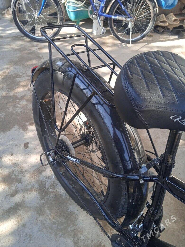 Tigir BMW - Garadamak - img 3