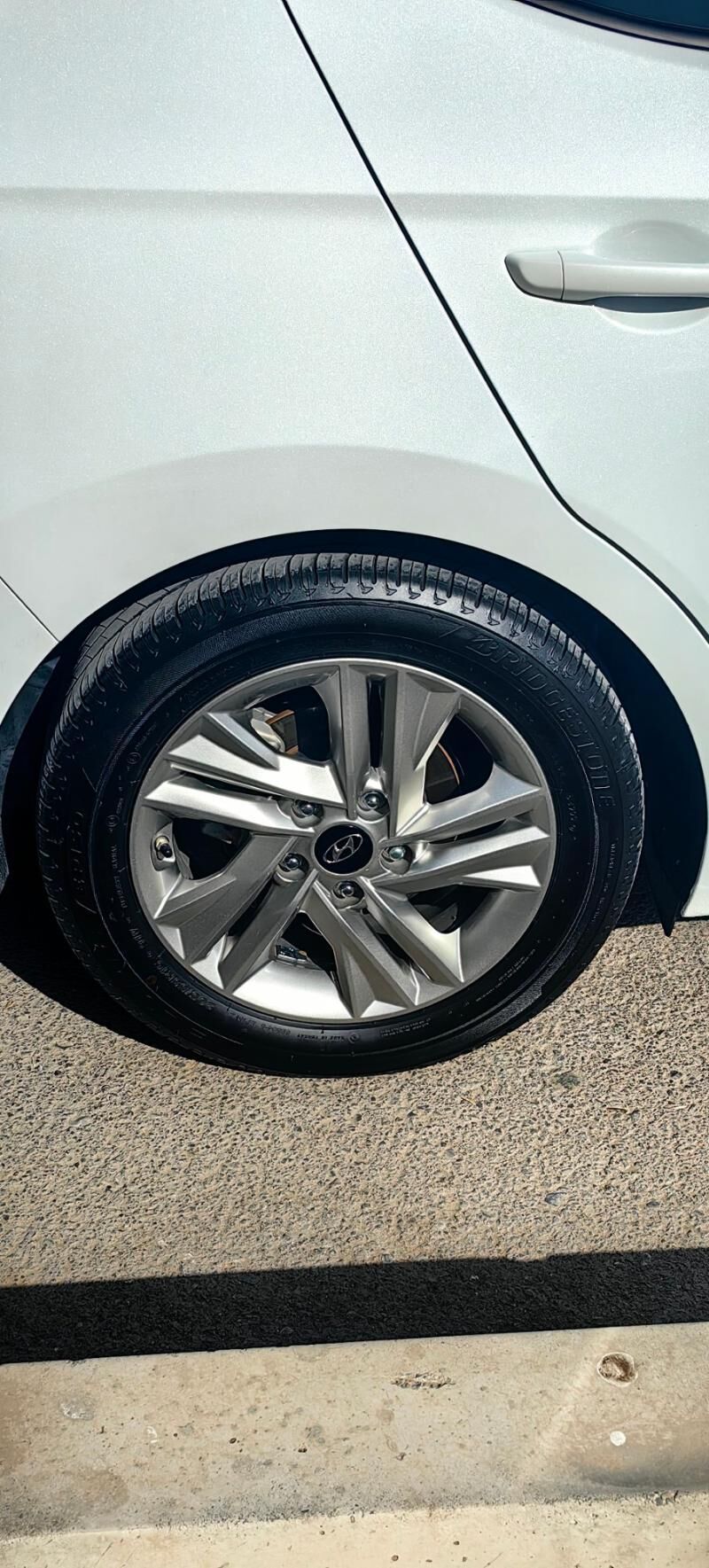 Bridgestone 205/55 R16 24ýyl 3 500 TMT - Ашхабад - img 1