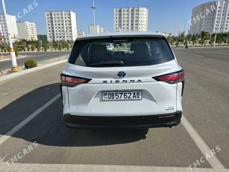 Toyota Sienna 2022 - 440 000 TMT - Ашхабад - img 6