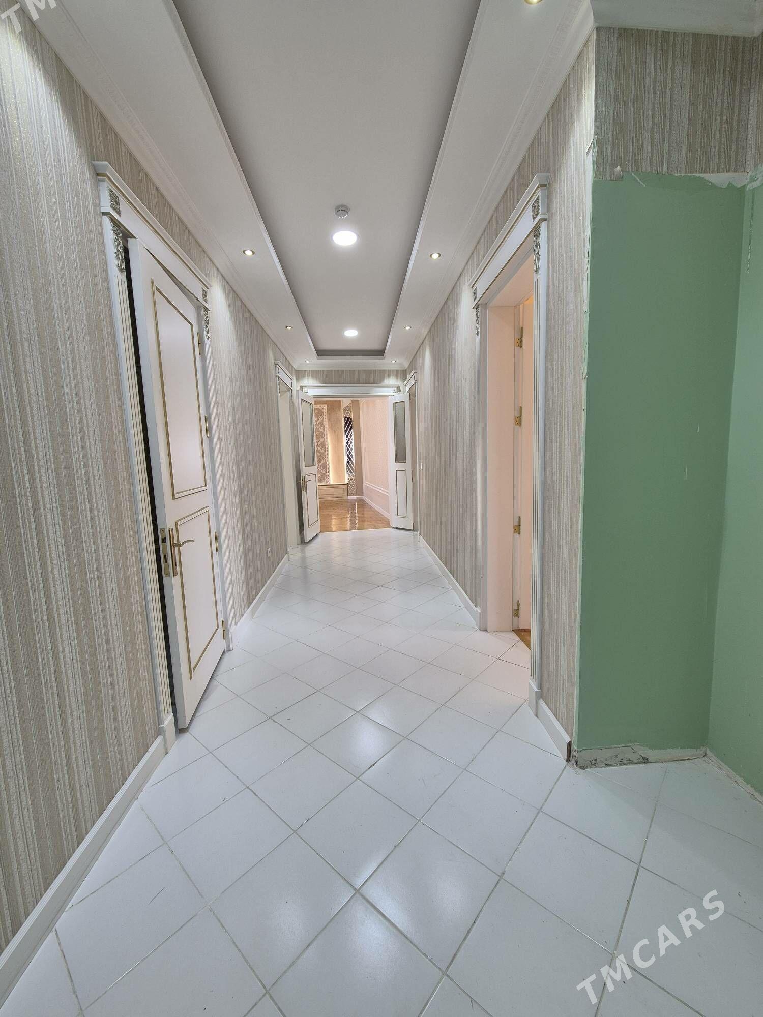 Elit 4 komnaty 9 etaj - Podwoýski köç. (Bitarap Türkmenistan şaýoly) - img 6