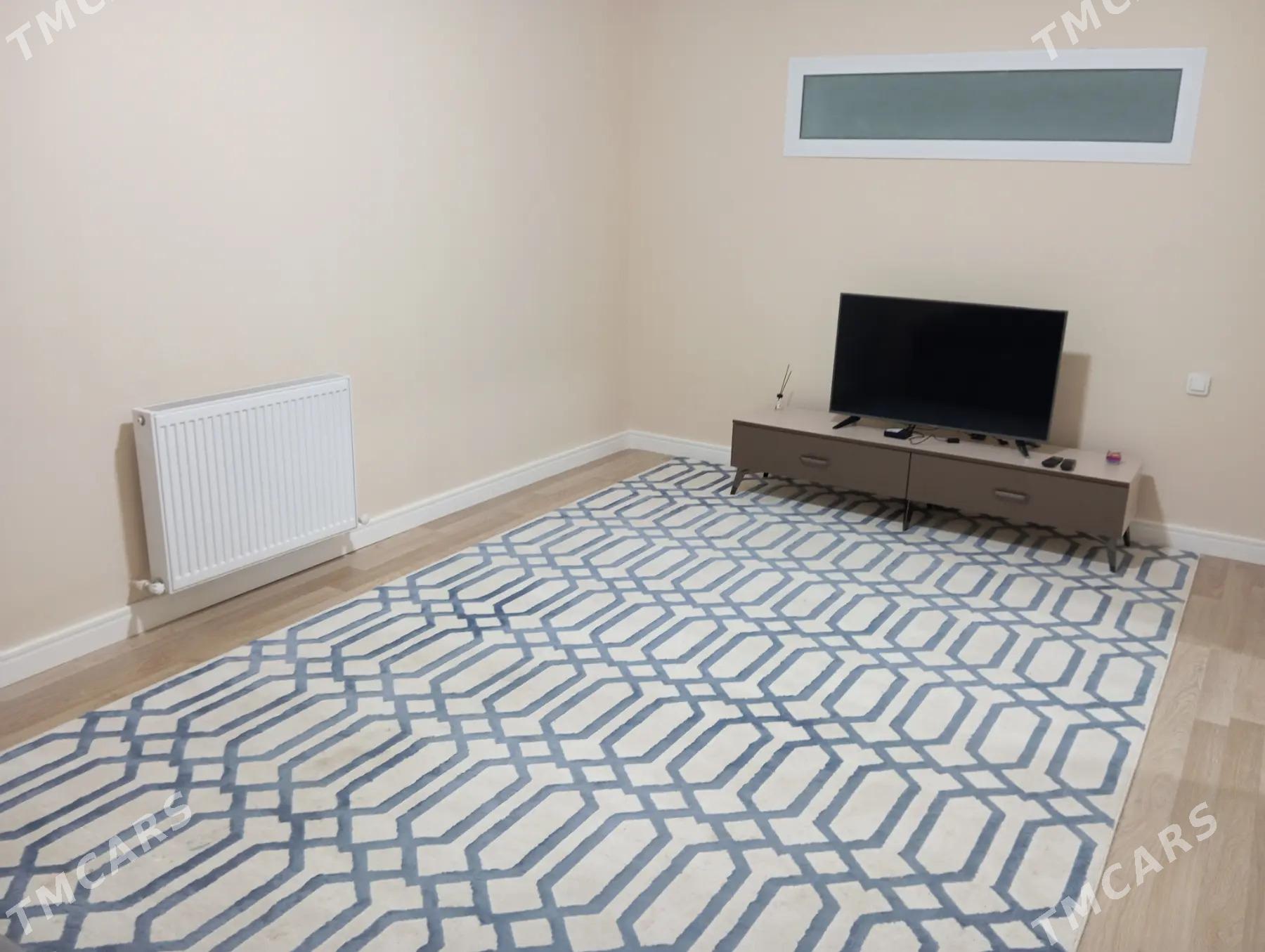 ARENDA JAY ANEW 3 KOMNAT - Анев - img 1