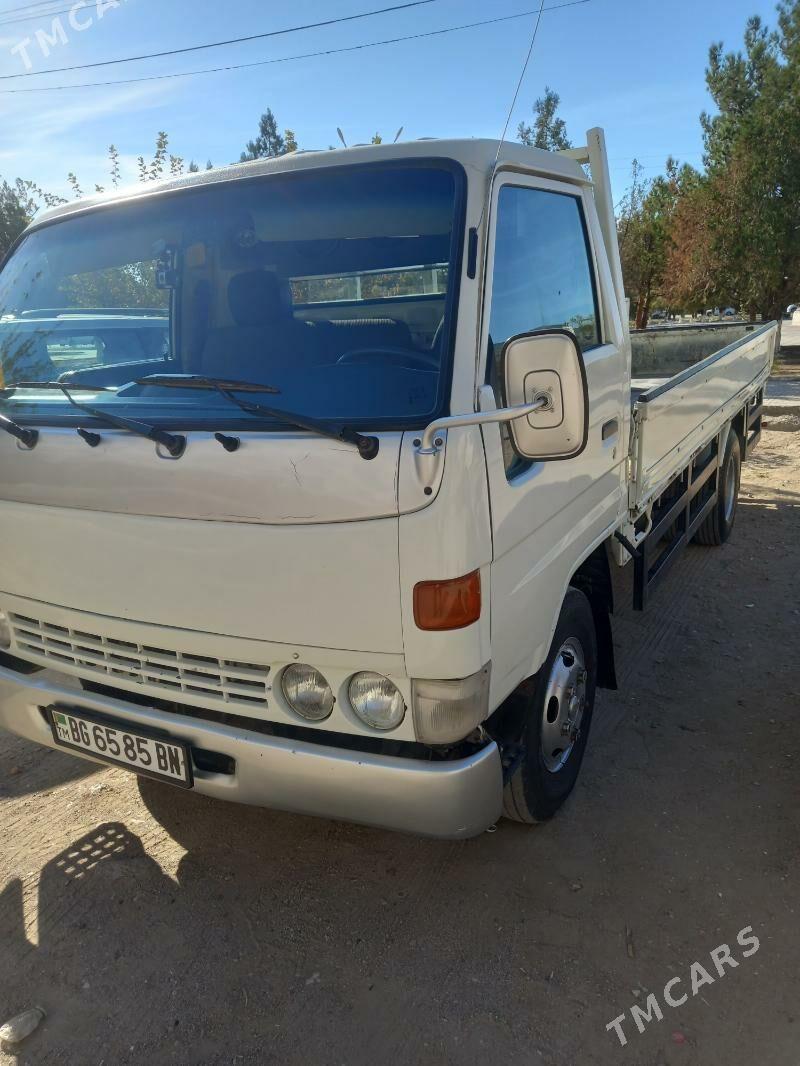 Toyota Dyna 1998 - 160 000 TMT - Balkanabat - img 2