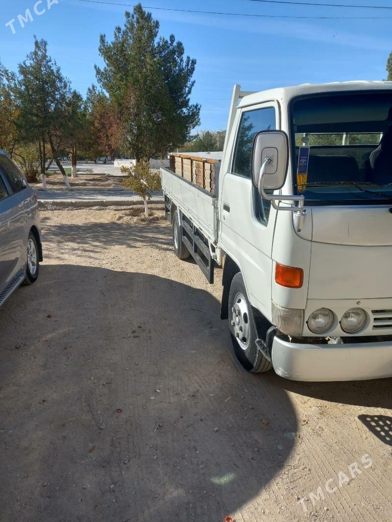 Toyota Dyna 1998 - 160 000 TMT - Balkanabat - img 3