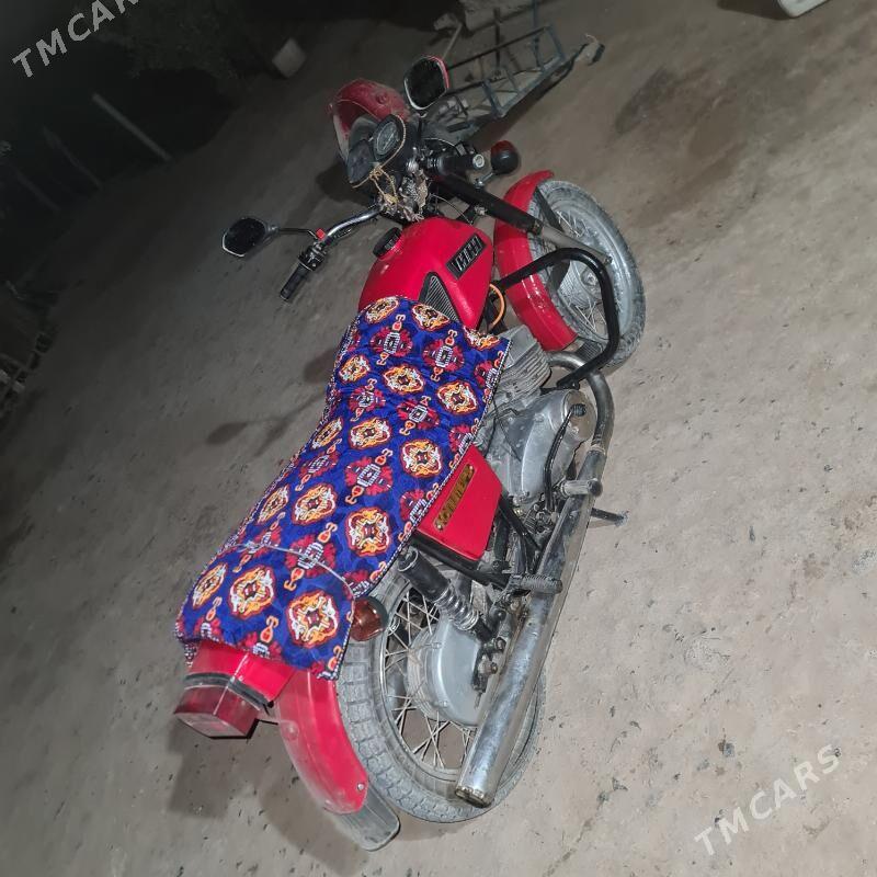 Iž Ýupiter 2015 - 14 000 TMT - Теджен - img 3