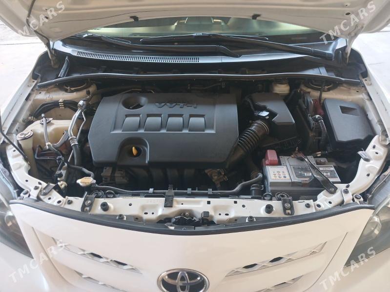 Toyota Corolla 2013 - 180 000 TMT - Дашогуз - img 7