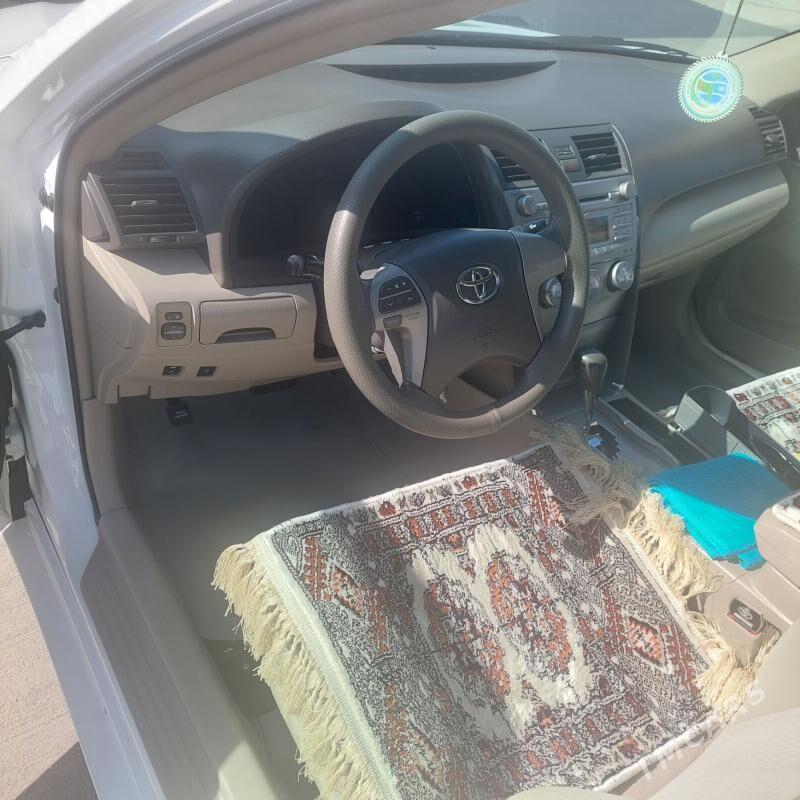 Toyota Camry 2011 - 220 000 TMT - 6 мкр - img 3