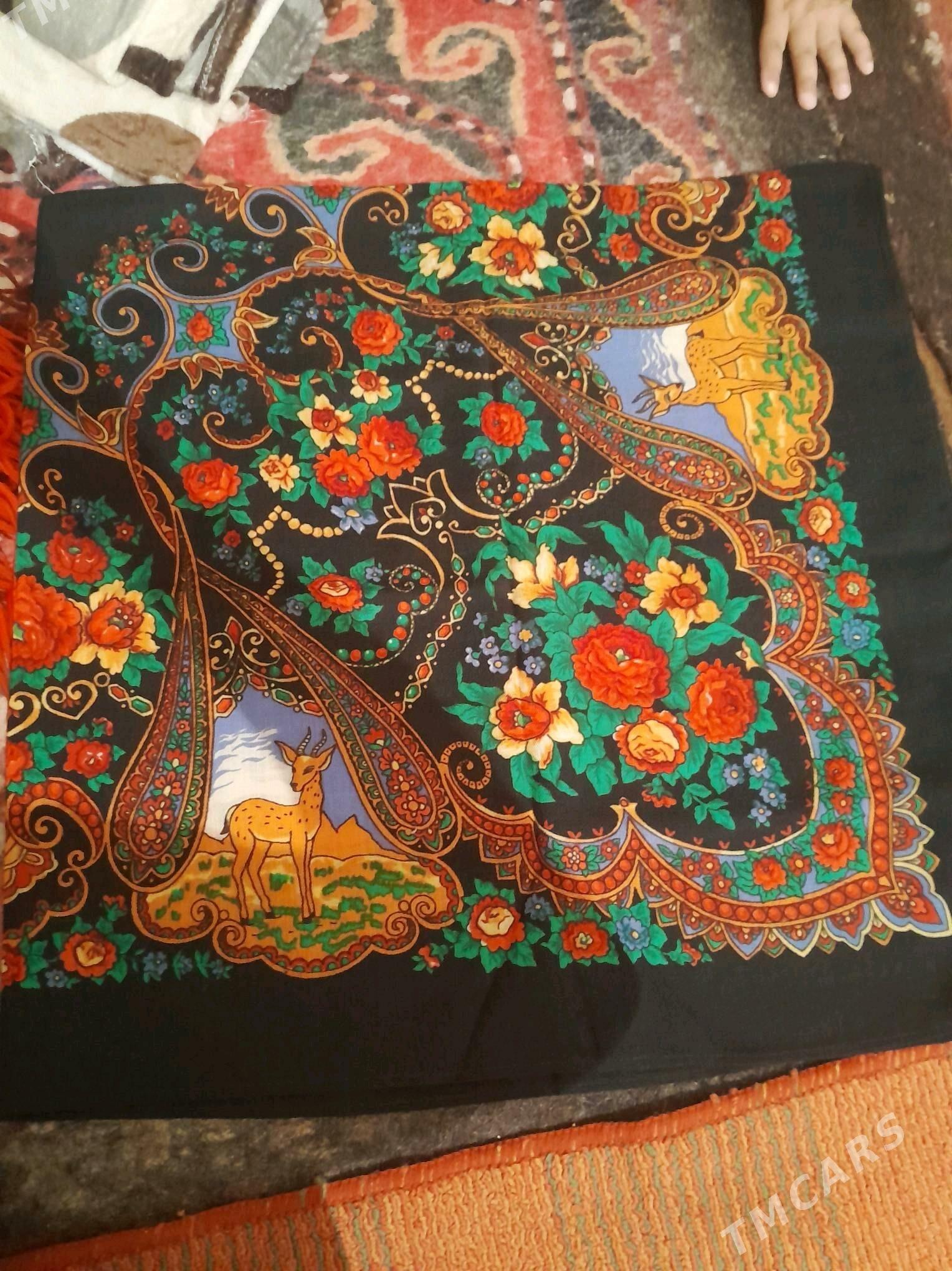 Gadymy yun gynaclar - Бахарден - img 1