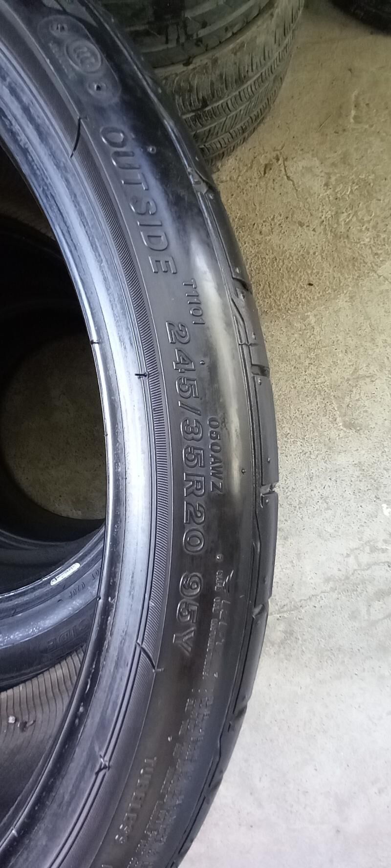 245-35-20 bridfestone 2023 500 TMT - Бедев - img 4