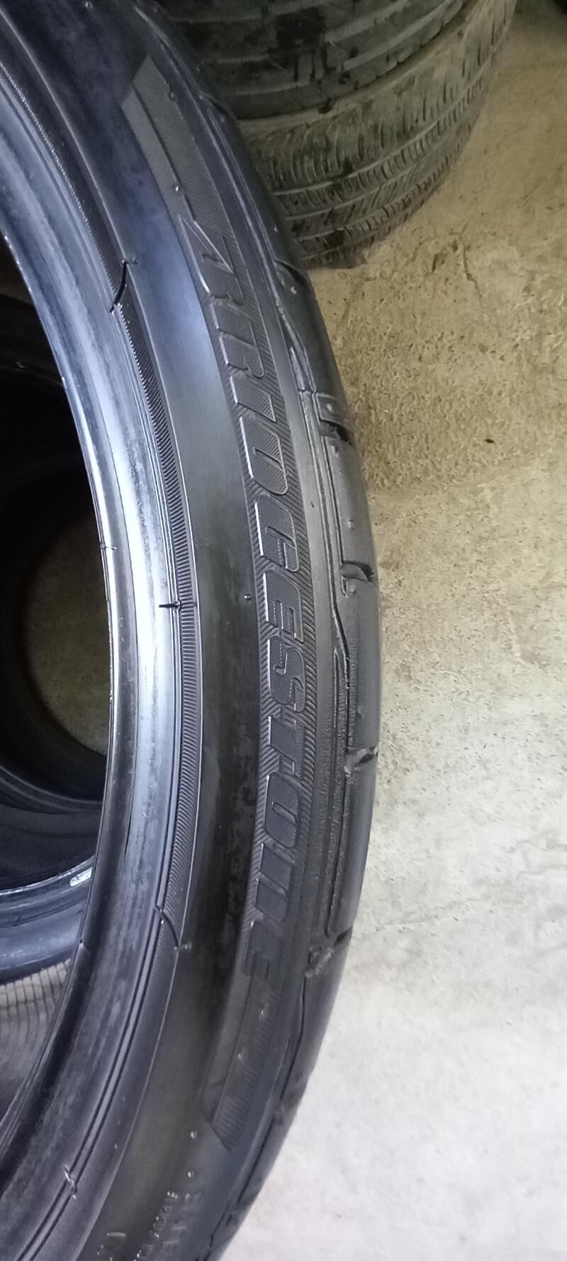 245-35-20 bridfestone 2023 500 TMT - Бедев - img 3