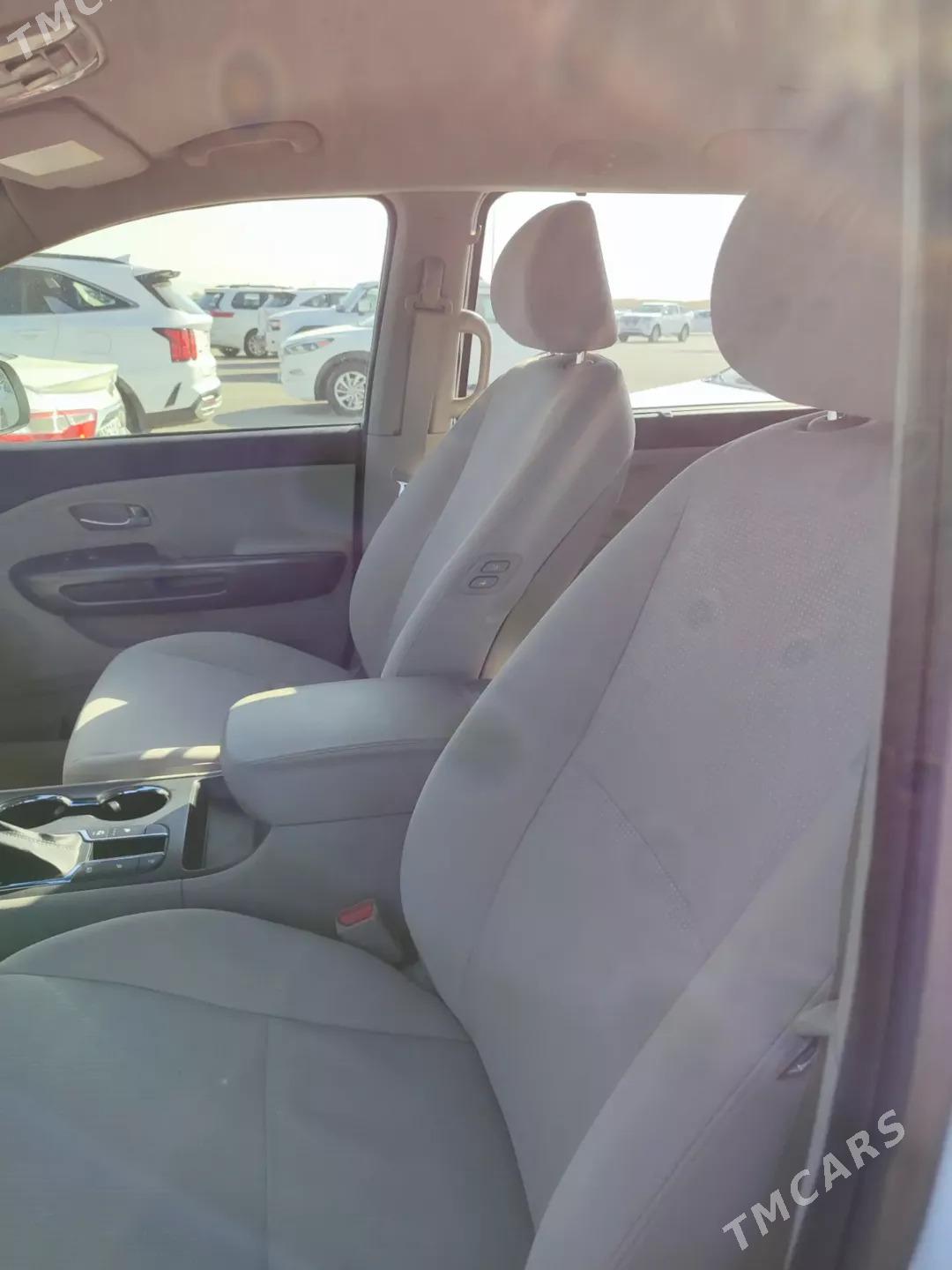 Kia Sedona 2020 - 330 000 TMT - Ашхабад - img 5