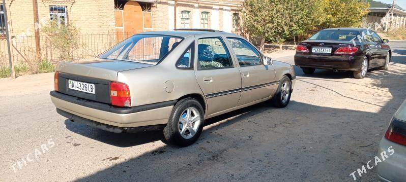 Opel Vectra 1992 - 35 000 TMT - Туркменабат - img 2