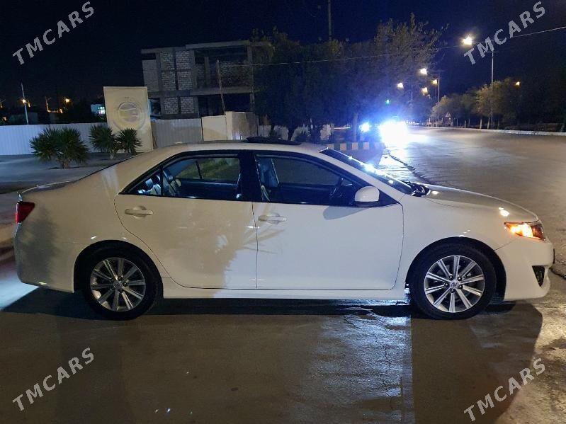 Toyota Camry 2012 - 220 000 TMT - Balkanabat - img 4