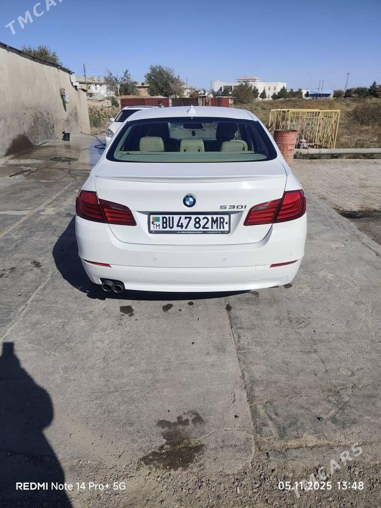 BMW F10 2011 - 240 000 TMT - Ýolöten - img 5