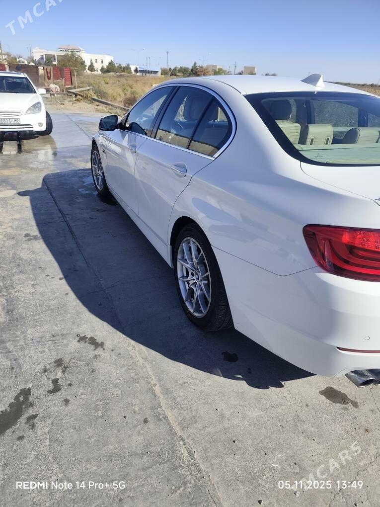 BMW F10 2011 - 240 000 TMT - Ýolöten - img 6