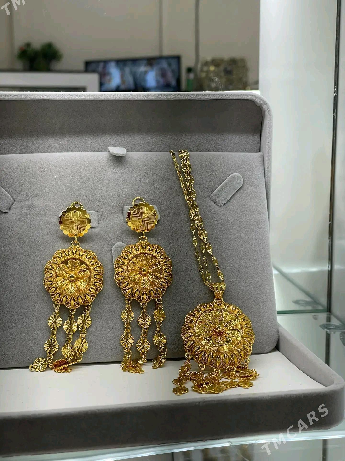 Dubay gyzyl - Туркменбаши - img 1