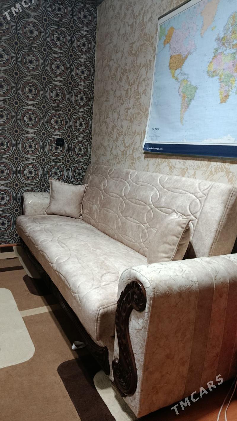 Diwan диван книжка, новый. - Aşgabat - img 2