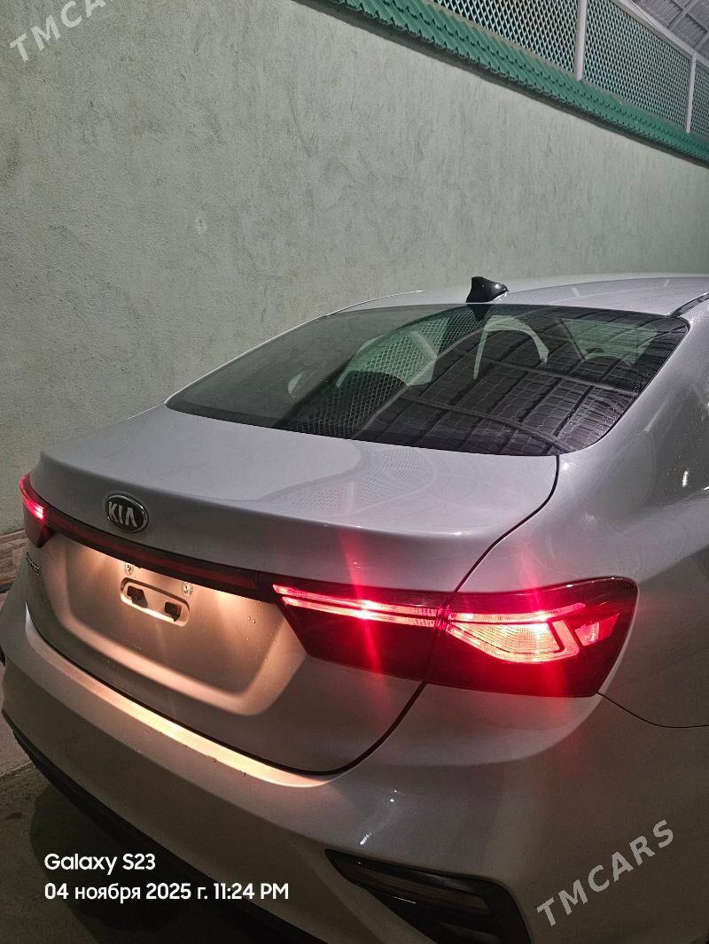 Kia Forte 2022 - 197 000 TMT - Tejen - img 8