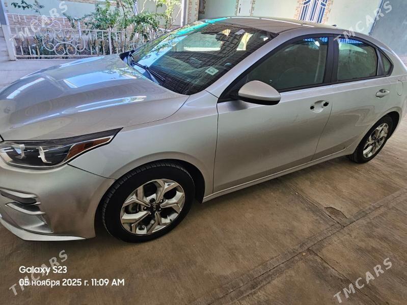 Kia Forte 2022 - 197 000 TMT - Tejen - img 5