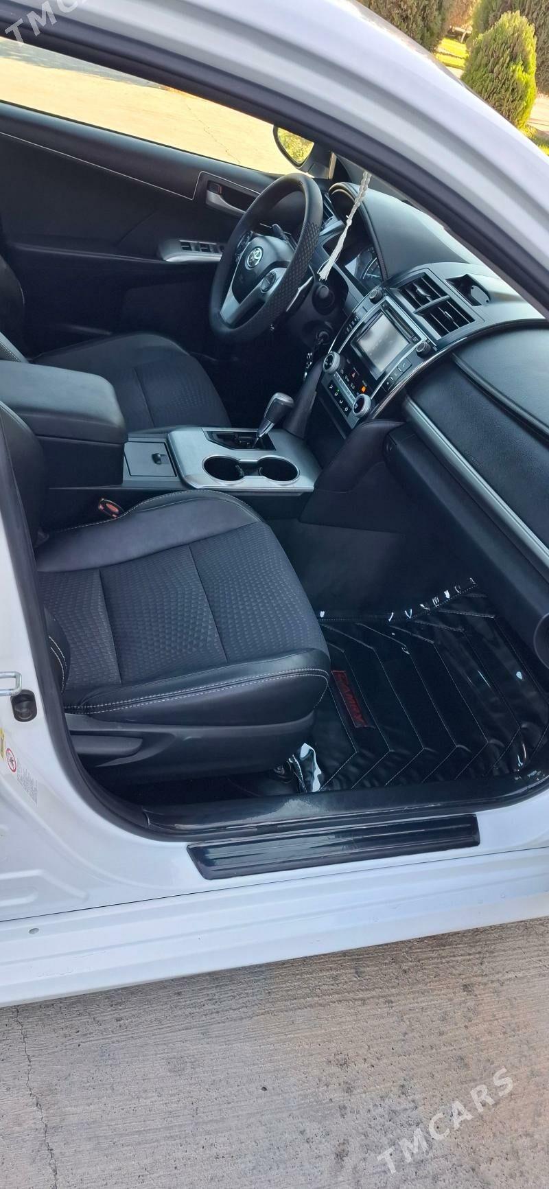 Toyota Camry 2012 - 250 000 TMT - Daşoguz - img 9