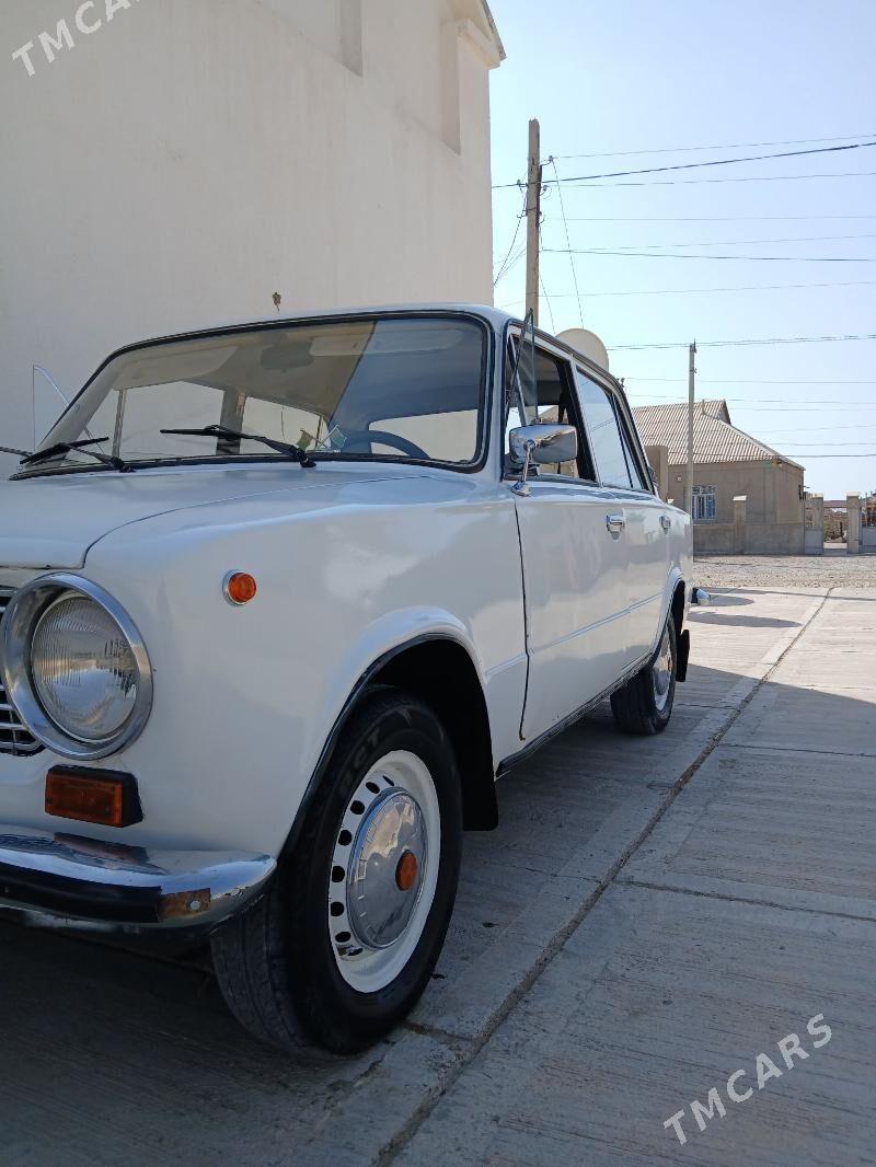 Lada 2101 1988 - 20 000 TMT - Гумдаг - img 4