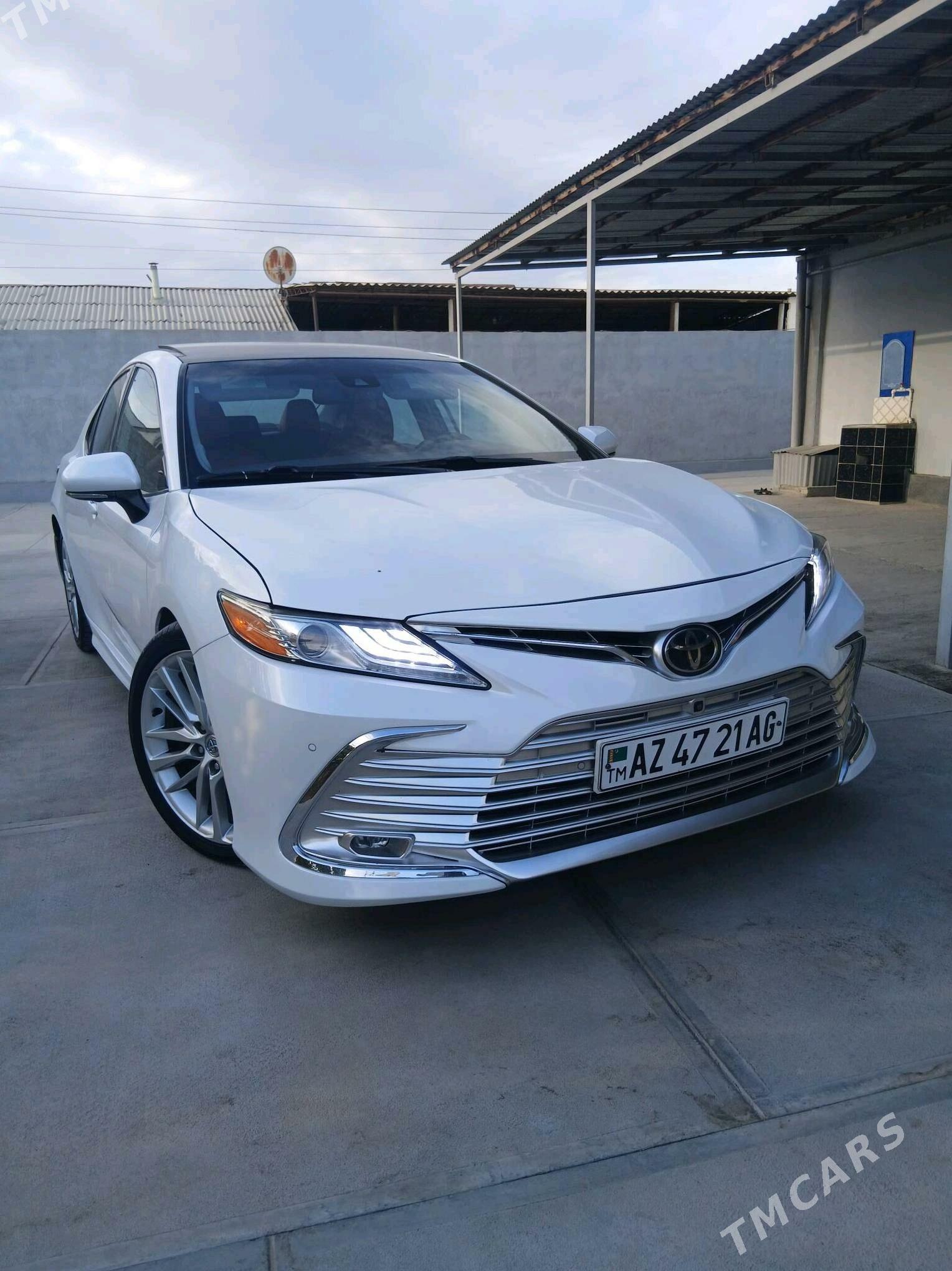 Toyota Camry 2020 - 345 000 TMT - Aşgabat - img 1