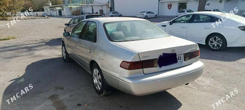 Toyota Camry 2001 - 113 000 TMT - Ашхабад - img 3