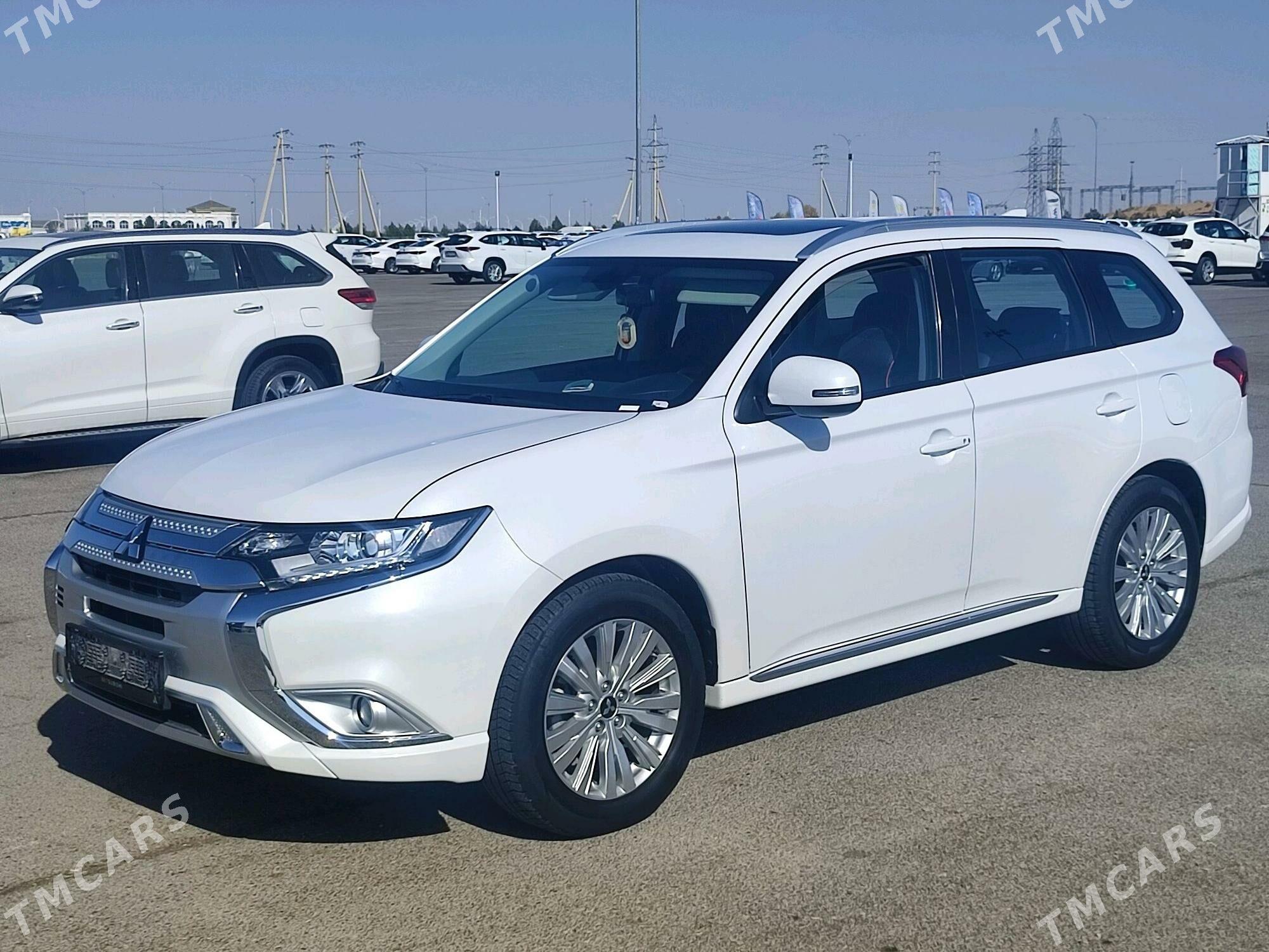 Mitsubishi Outlander 2023 - 305 000 TMT - Akdepe - img 5