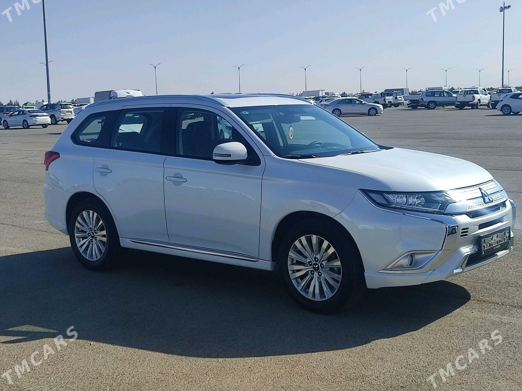 Mitsubishi Outlander 2023 - 305 000 TMT - Akdepe - img 2