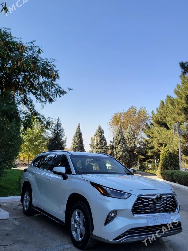 Toyota Highlander 2022 - 480 000 TMT - Мары - img 1