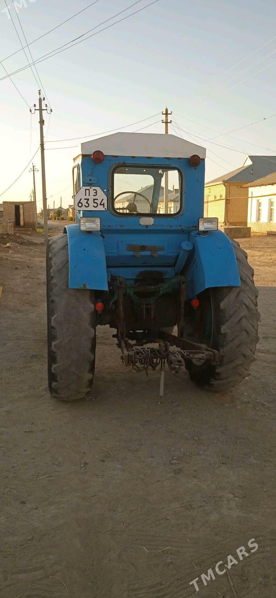MTZ T-28 1992 - 32 000 TMT - Байрамали - img 1