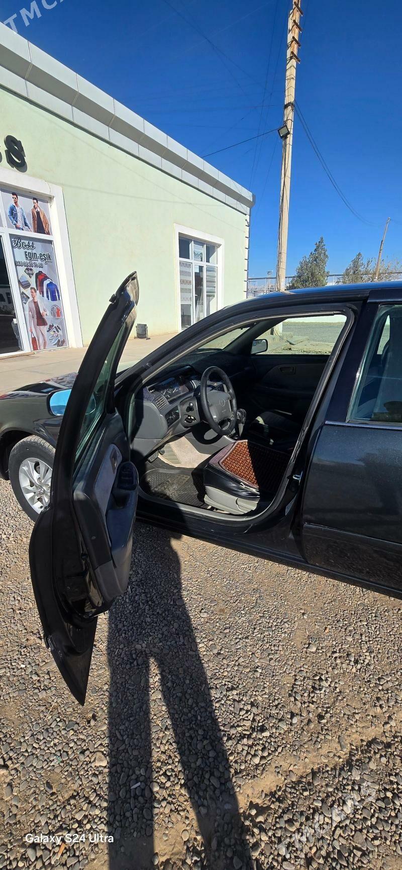 Toyota Camry 2000 - 120 000 TMT - Serhetabat (Guşgy) - img 3