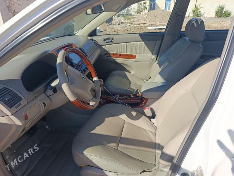 Toyota Camry 2005 - 160 000 TMT - Sarahs - img 4