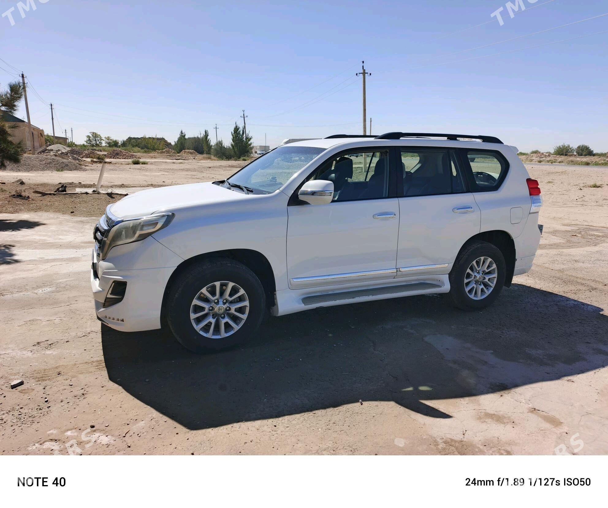 Toyota Land Cruiser Prado 2010 - 370 000 TMT - Farap - img 1