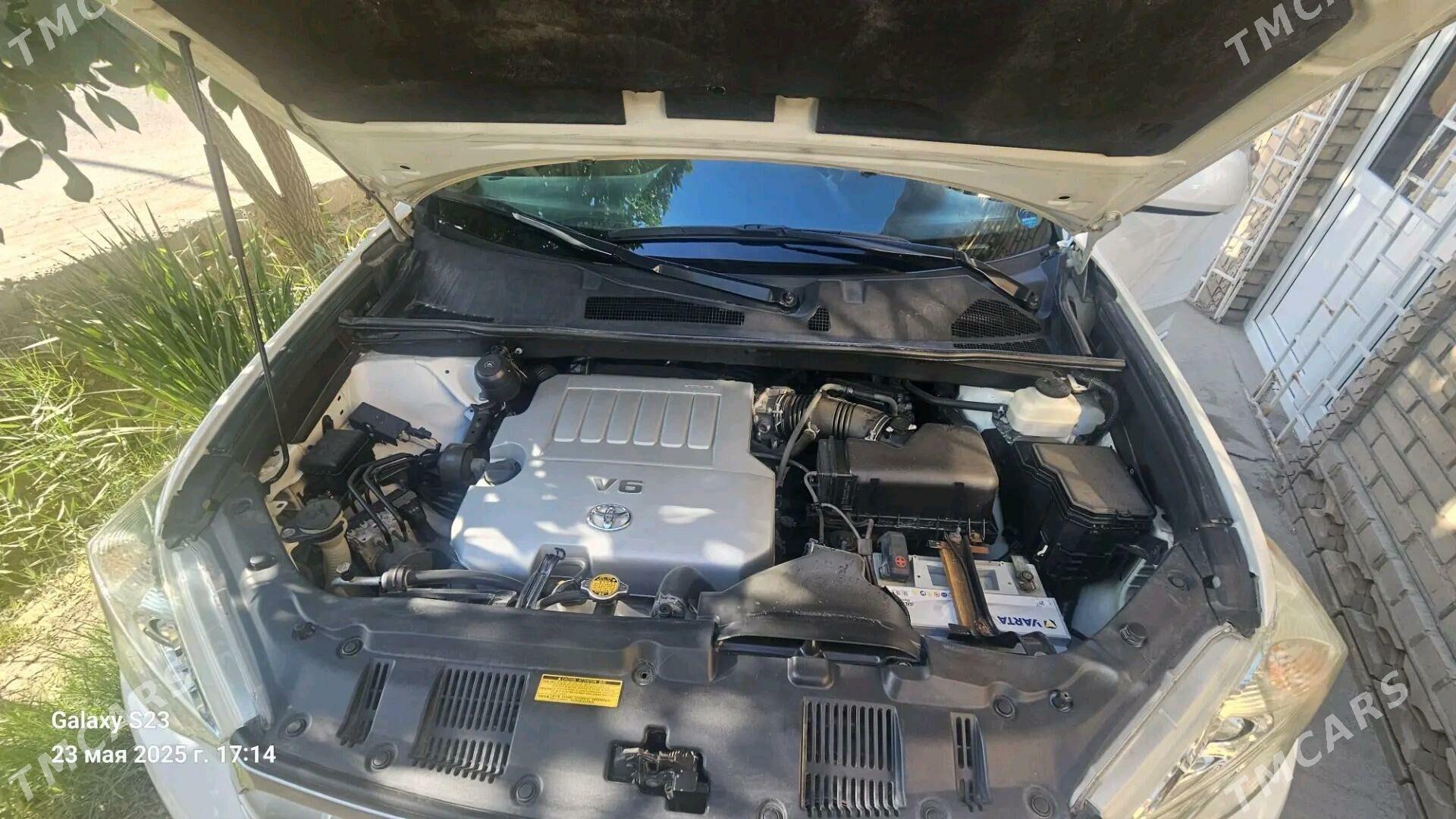 Toyota Highlander 2011 - 350 000 TMT - Köneürgenç - img 2