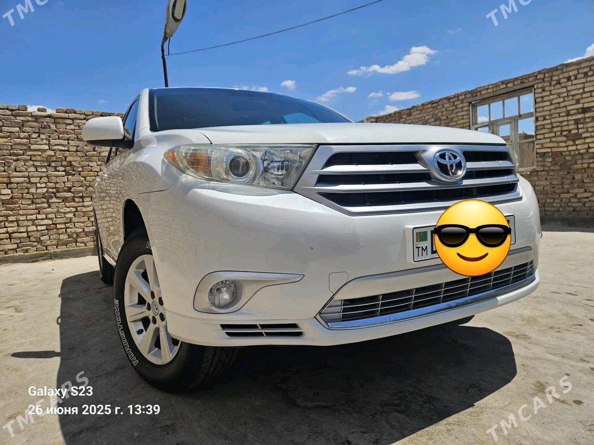 Toyota Highlander 2011 - 350 000 TMT - Köneürgenç - img 5