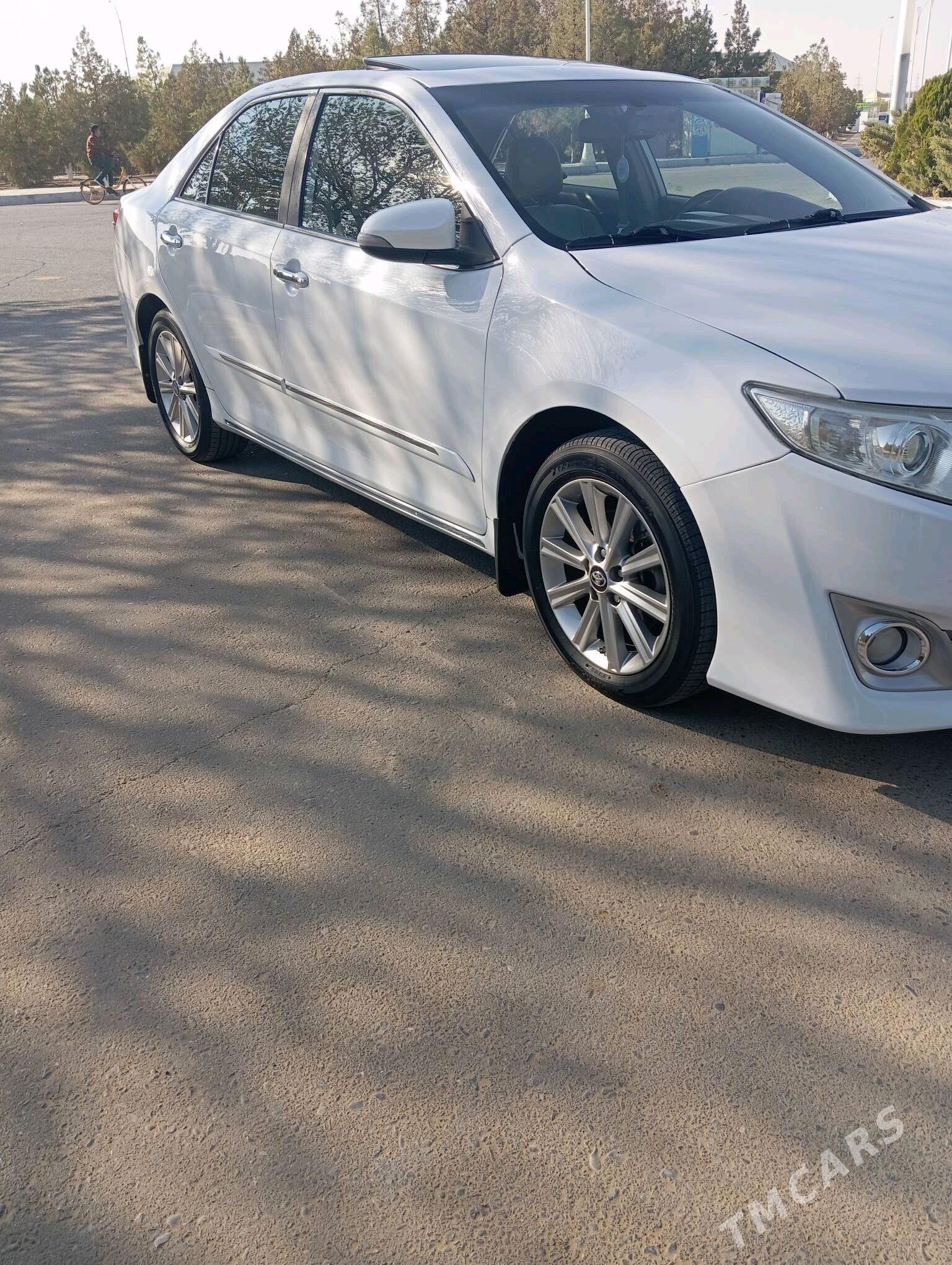Toyota Camry 2013 - 255 000 TMT - Ашхабад - img 3