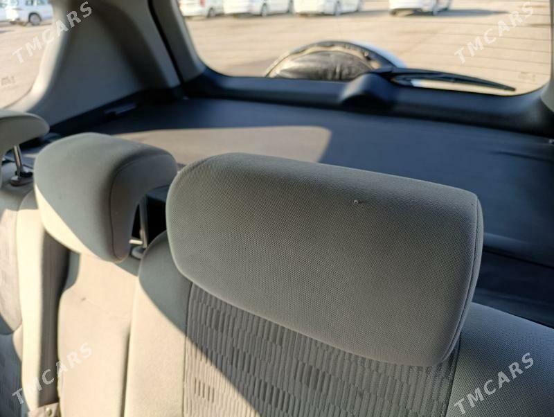 Toyota RAV4 2010 - 208 000 TMT - ул. Подвойского (Битарап Туркменистан шаёлы) - img 5