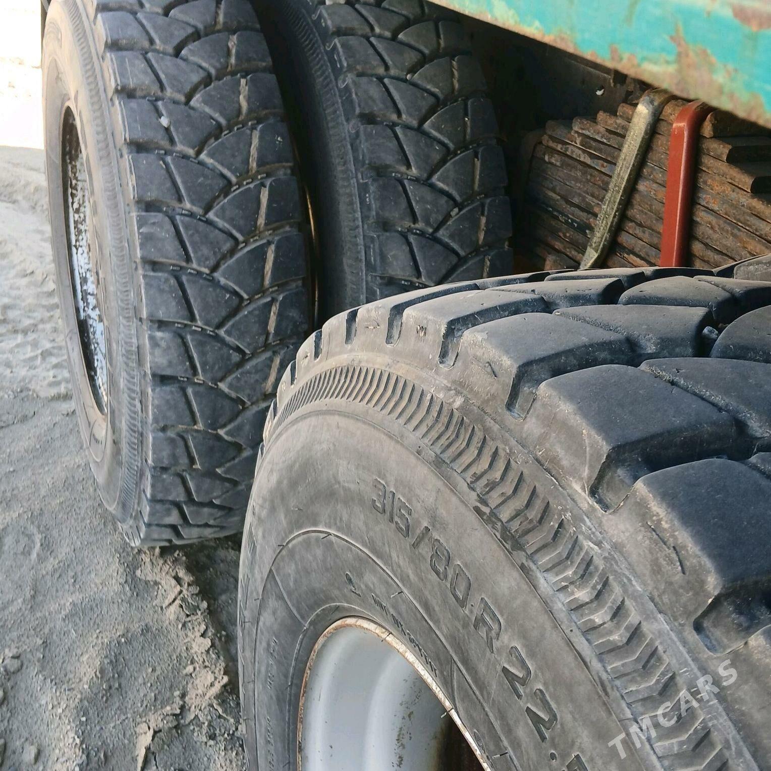 Kamaz 6520 2011 - 420 000 TMT - Бабадайхан - img 1