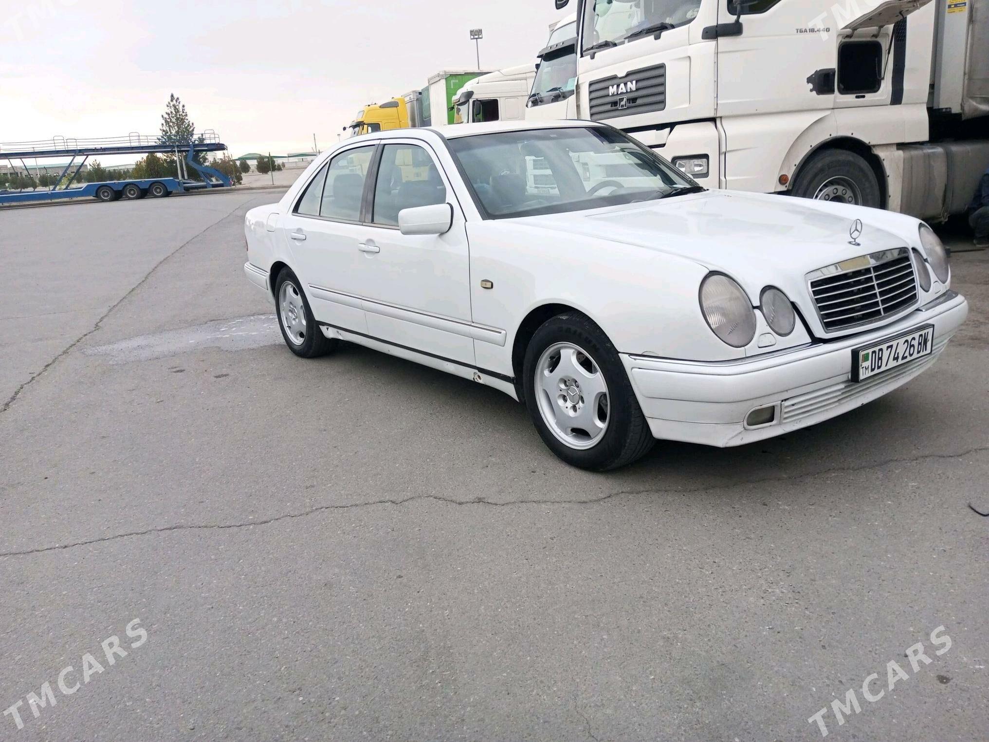 Mercedes-Benz E420 1997 - 55 000 TMT - Esenguly - img 1