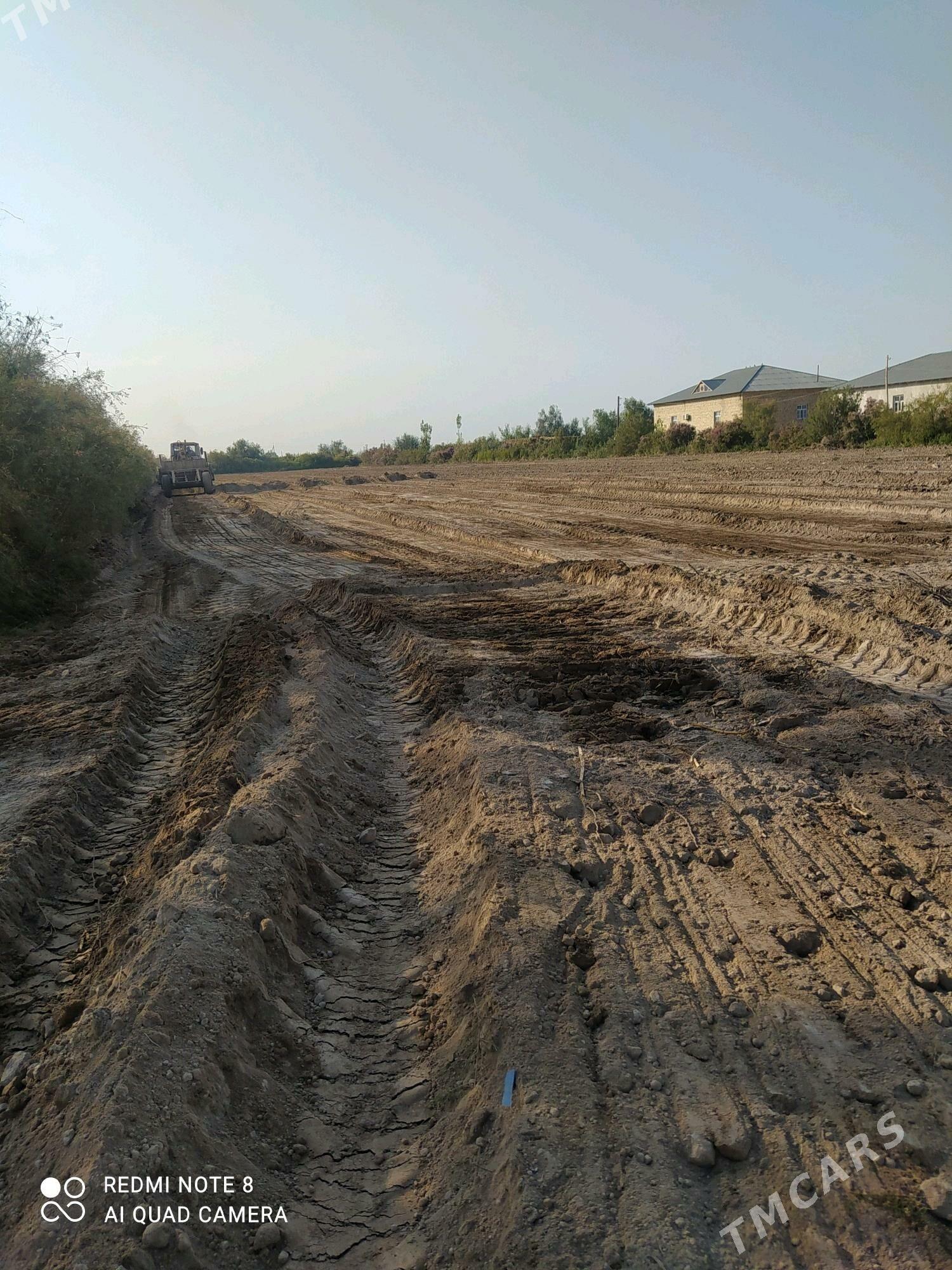 Satlyk jay yer - Губадаг - img 1