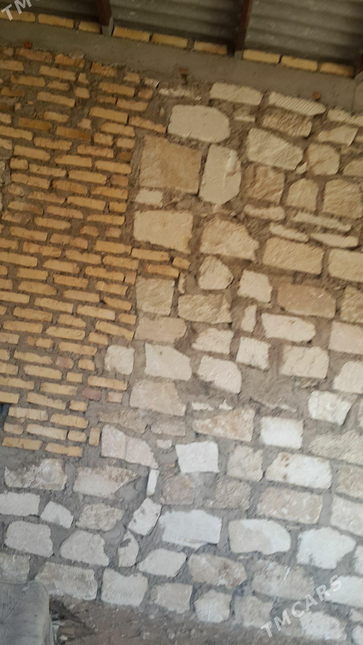 Jaỳ düzmergende. - Балканабат - img 2