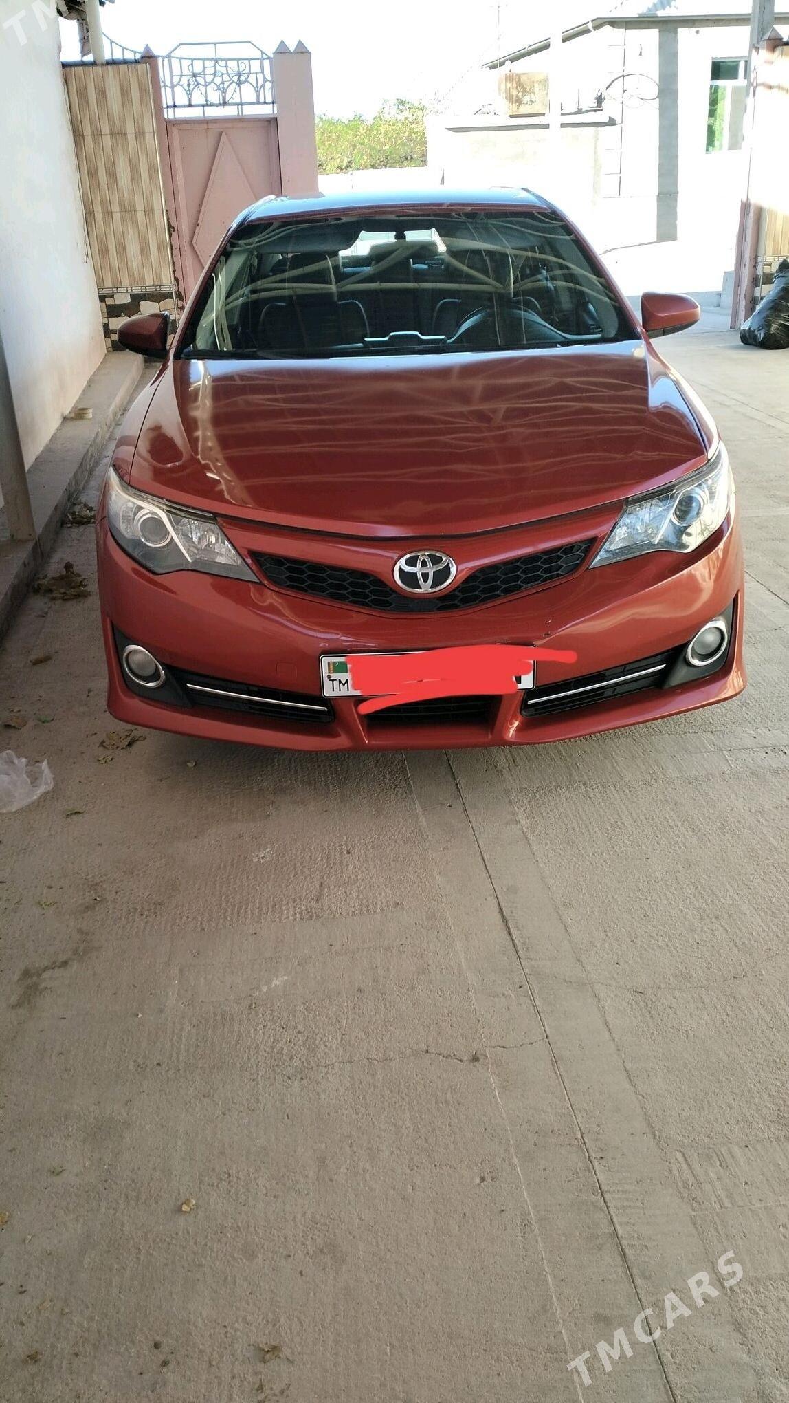 Toyota Camry 2011 - 200 000 TMT - Balkanabat - img 2